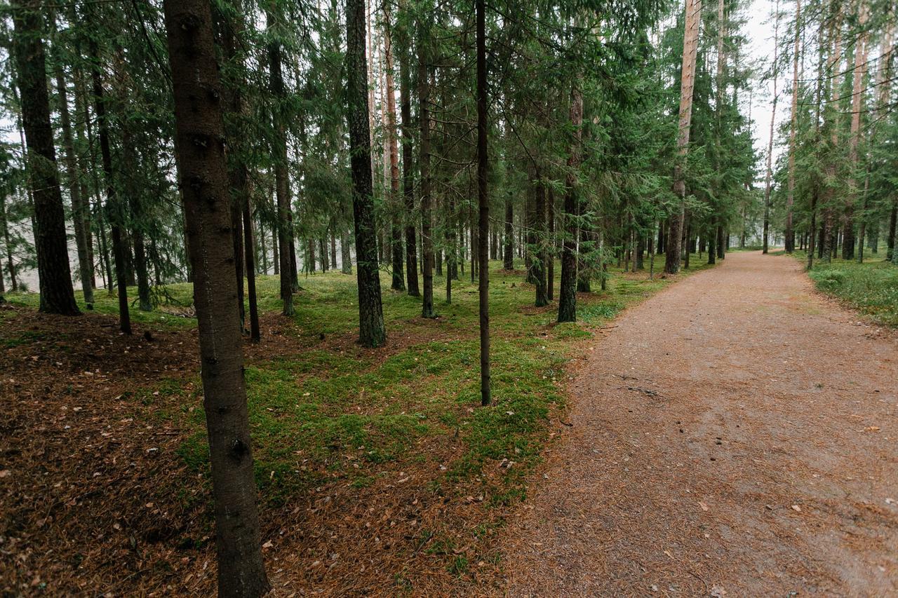 Gasthaus Baza Otdiha Lesnaya Obitel Roschtschino Exterior foto