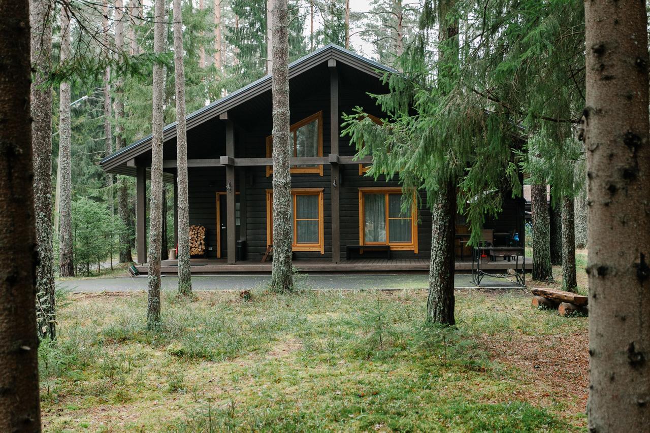 Gasthaus Baza Otdiha Lesnaya Obitel Roschtschino Exterior foto