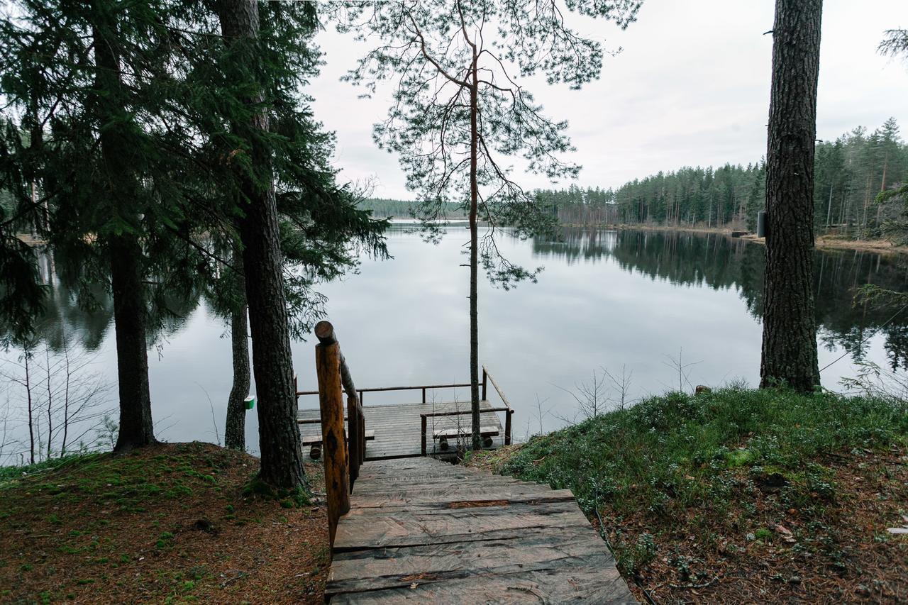 Gasthaus Baza Otdiha Lesnaya Obitel Roschtschino Exterior foto