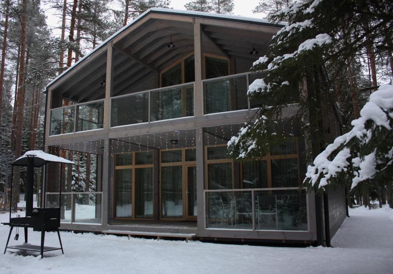 Gasthaus Baza Otdiha Lesnaya Obitel Roschtschino Exterior foto